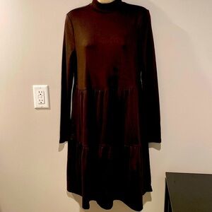 Gap - NWOT Brown Mock Neck Tiered Dress